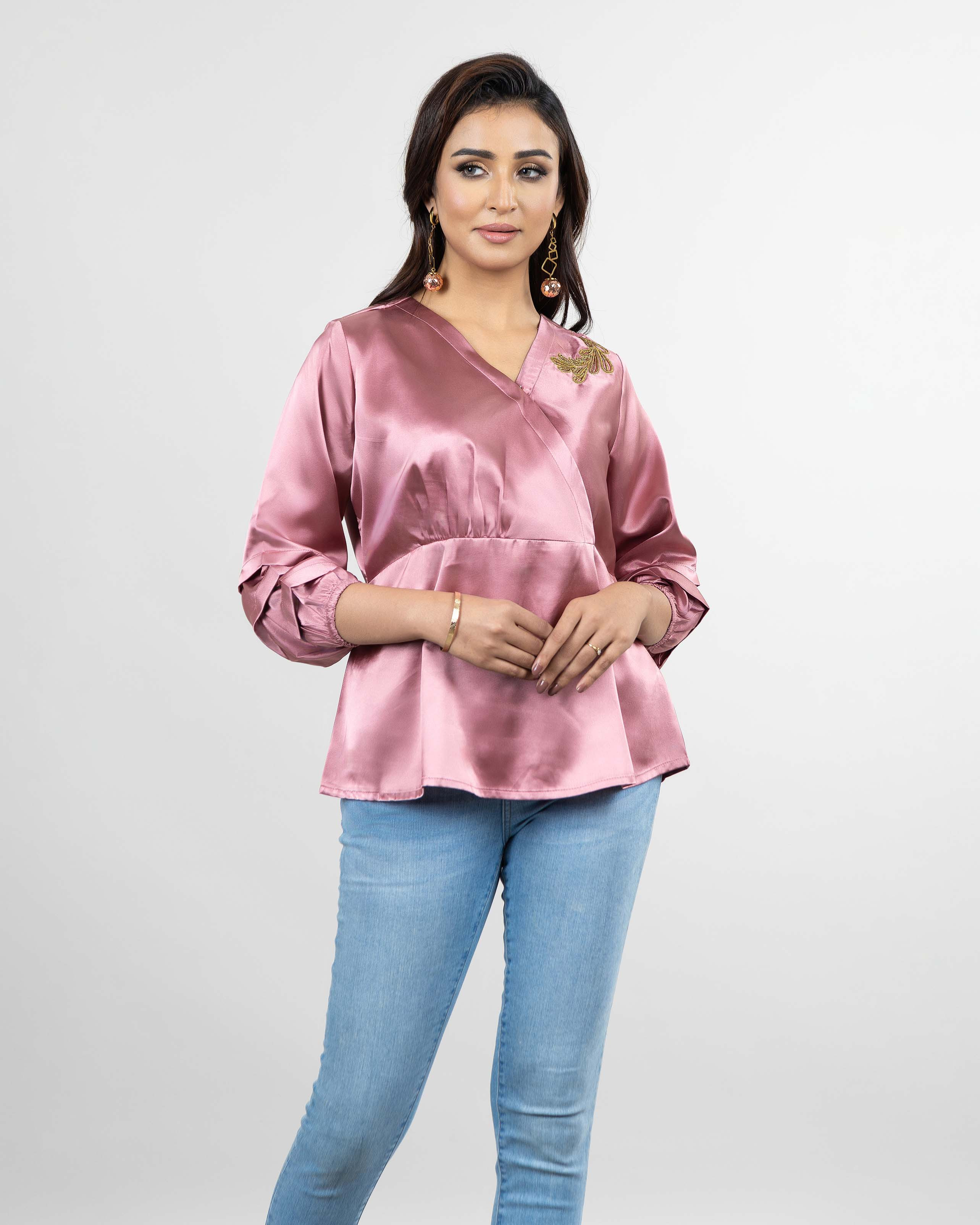 WOMENS WOVEN SHORT TOPS