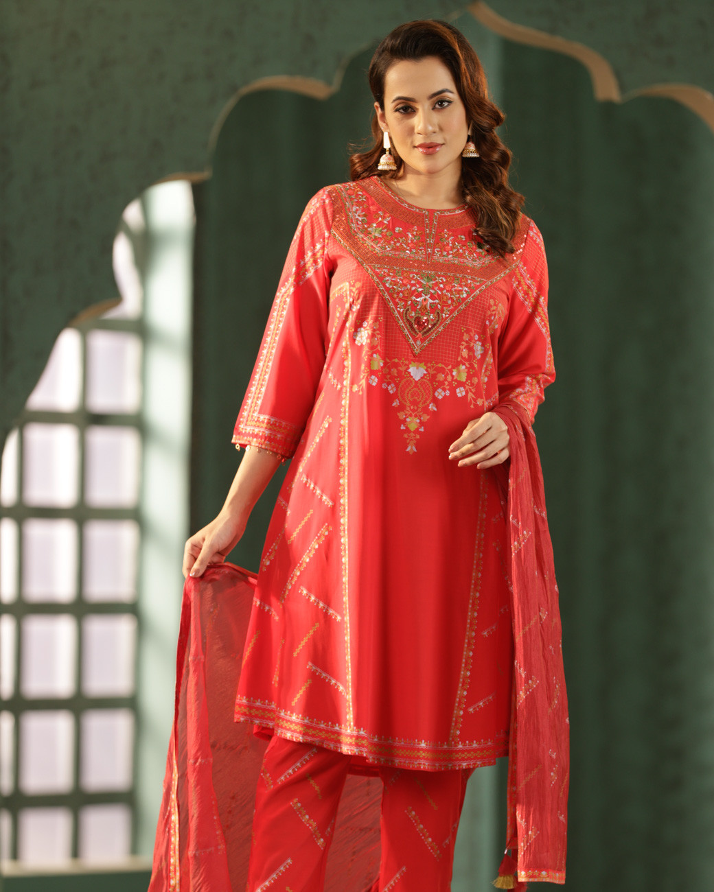 WOMEN'S WOVEN SALWAR SUIT