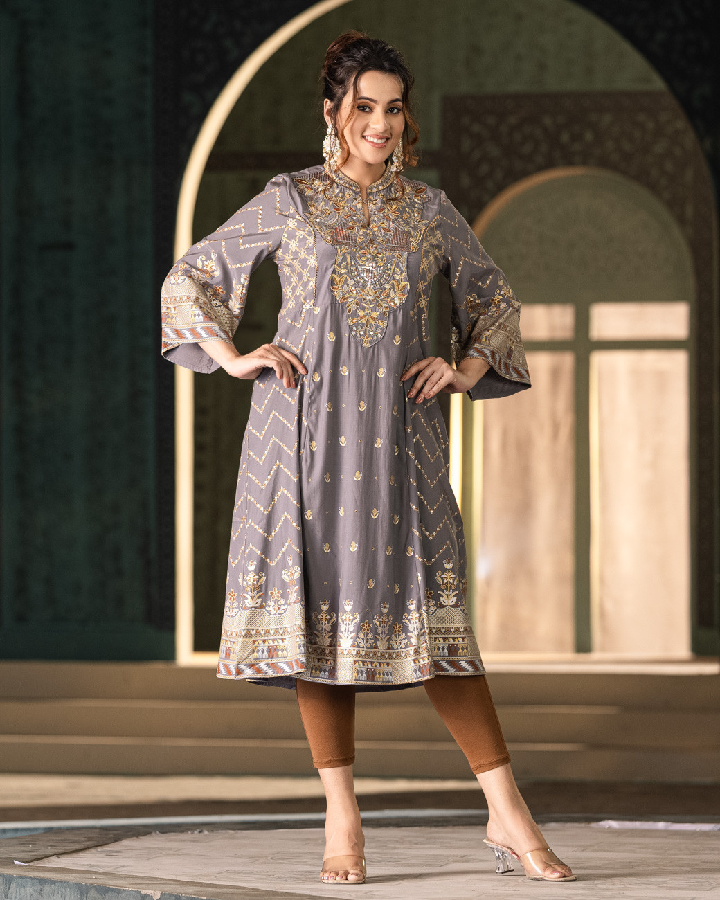 WOMENS WOVEN LONG KURTI