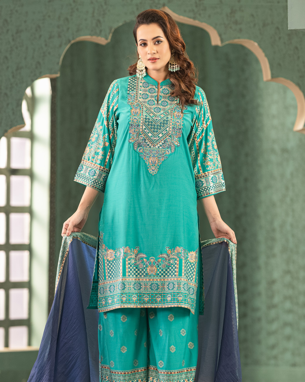 WOMEN'S WOVEN SALWAR SUIT